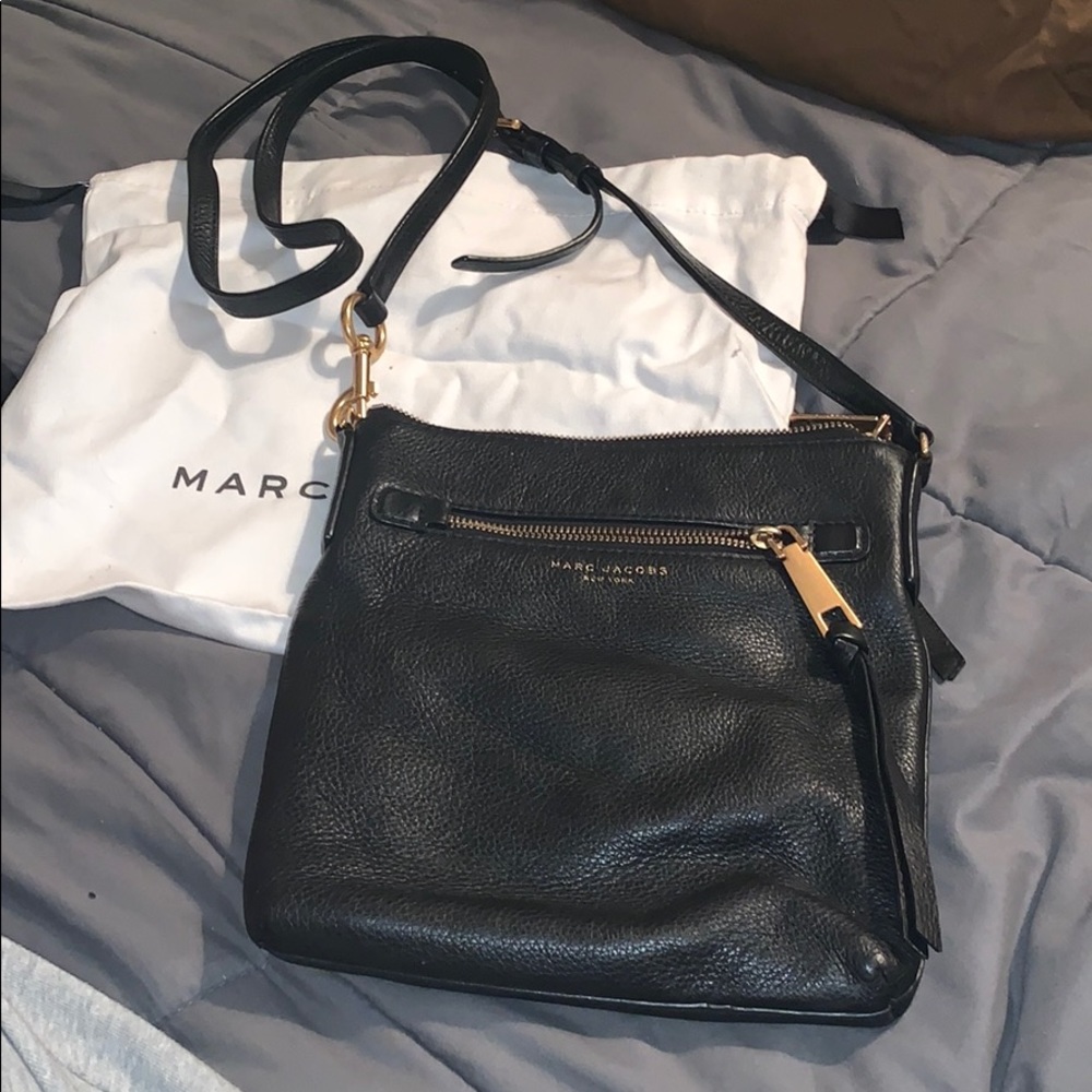 Marc jacobs black leather cross body